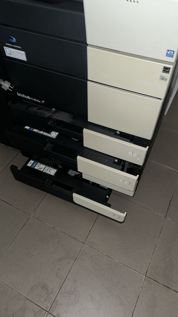 Impressora Konica Minolta Bizhub C454e