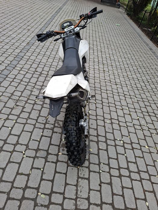 SFM Zz Zx 125 12r
