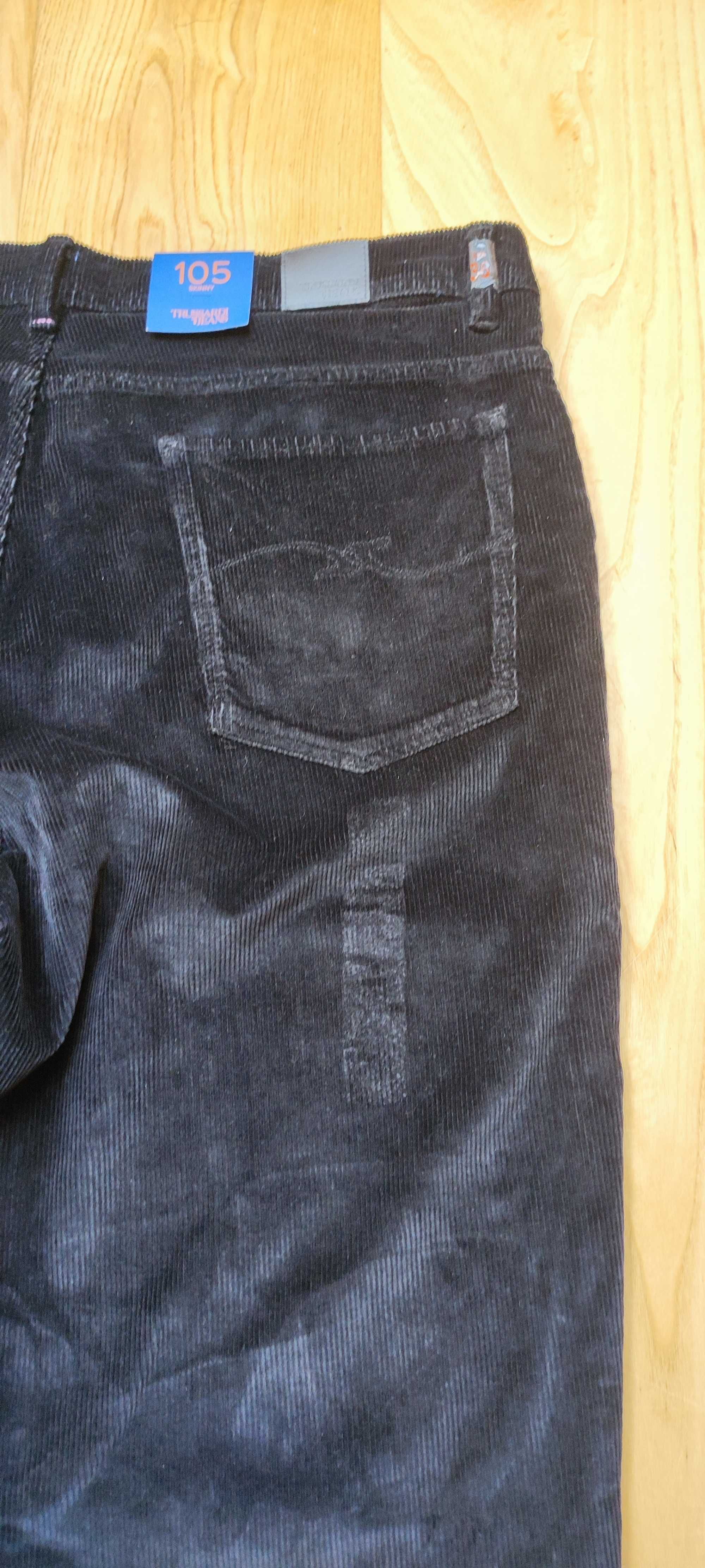 spodnie sztruksowe czarne męskie Trussardi Jeans, roz. 180/86a