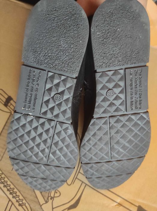 Чорні зимові чоботи SHARMAN