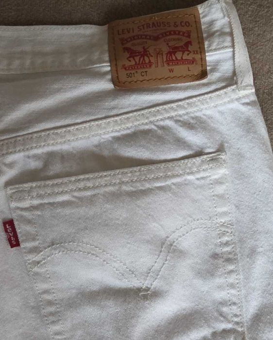 Levi’s 501 CT białe jeansy damskie 30/32, tapered fit, selvedge denim
