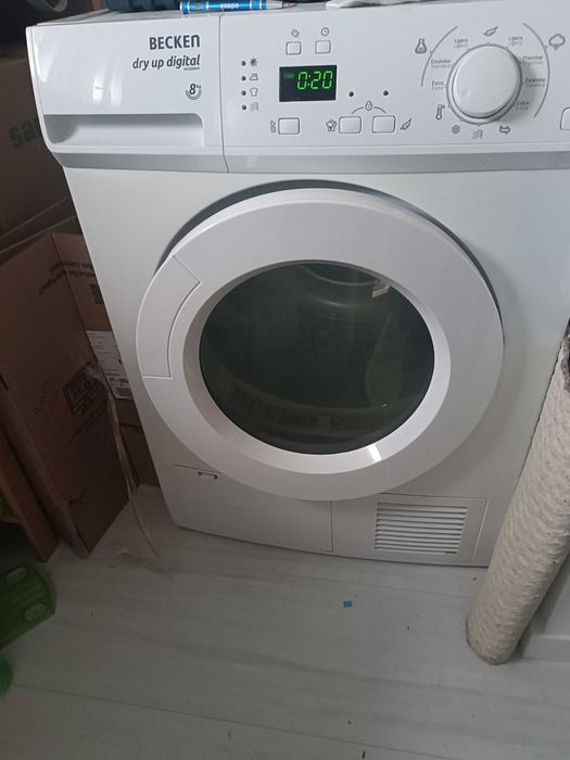 Máquina de secar roupa