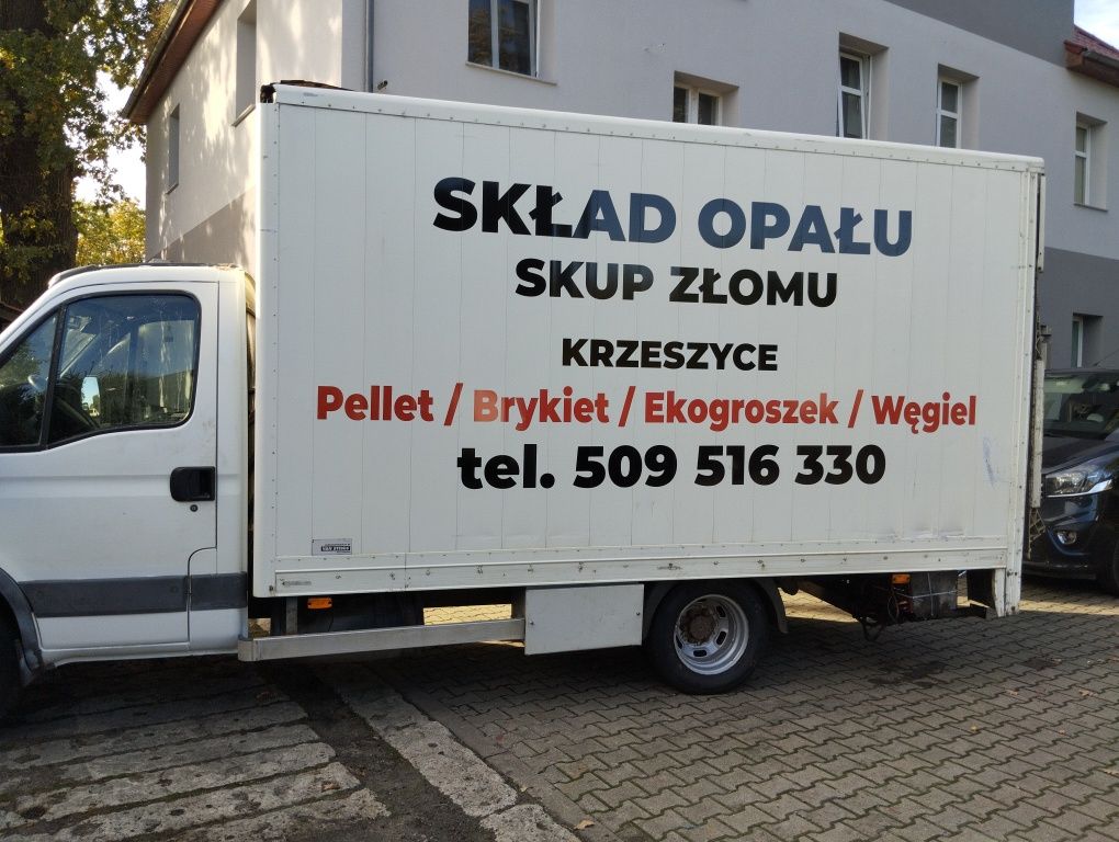 REKLAMA NA SAMOCHÓD,Oklejanie Busów witryn,projekty,montaż cala POLSKA