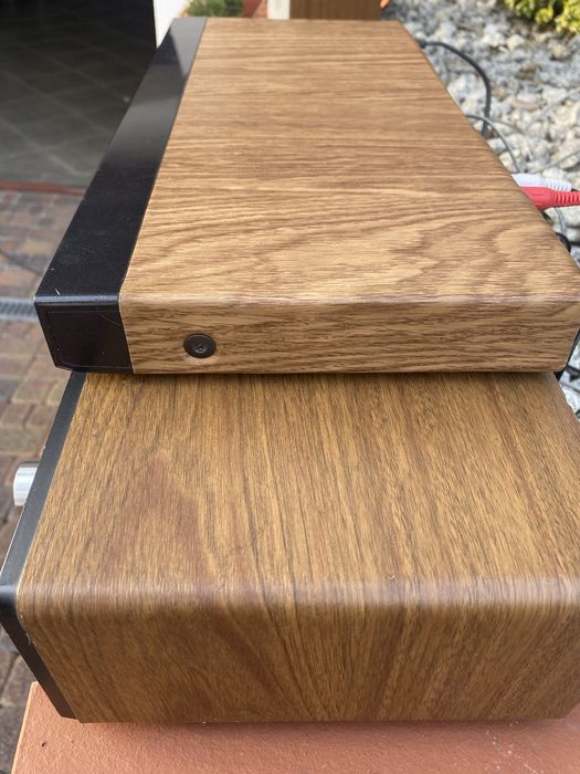 Amplituner Elac 2400 z kolumnami