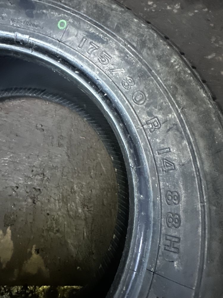 Шини нові 195/70 R14 або 175/80 R14 Firestone всесезон