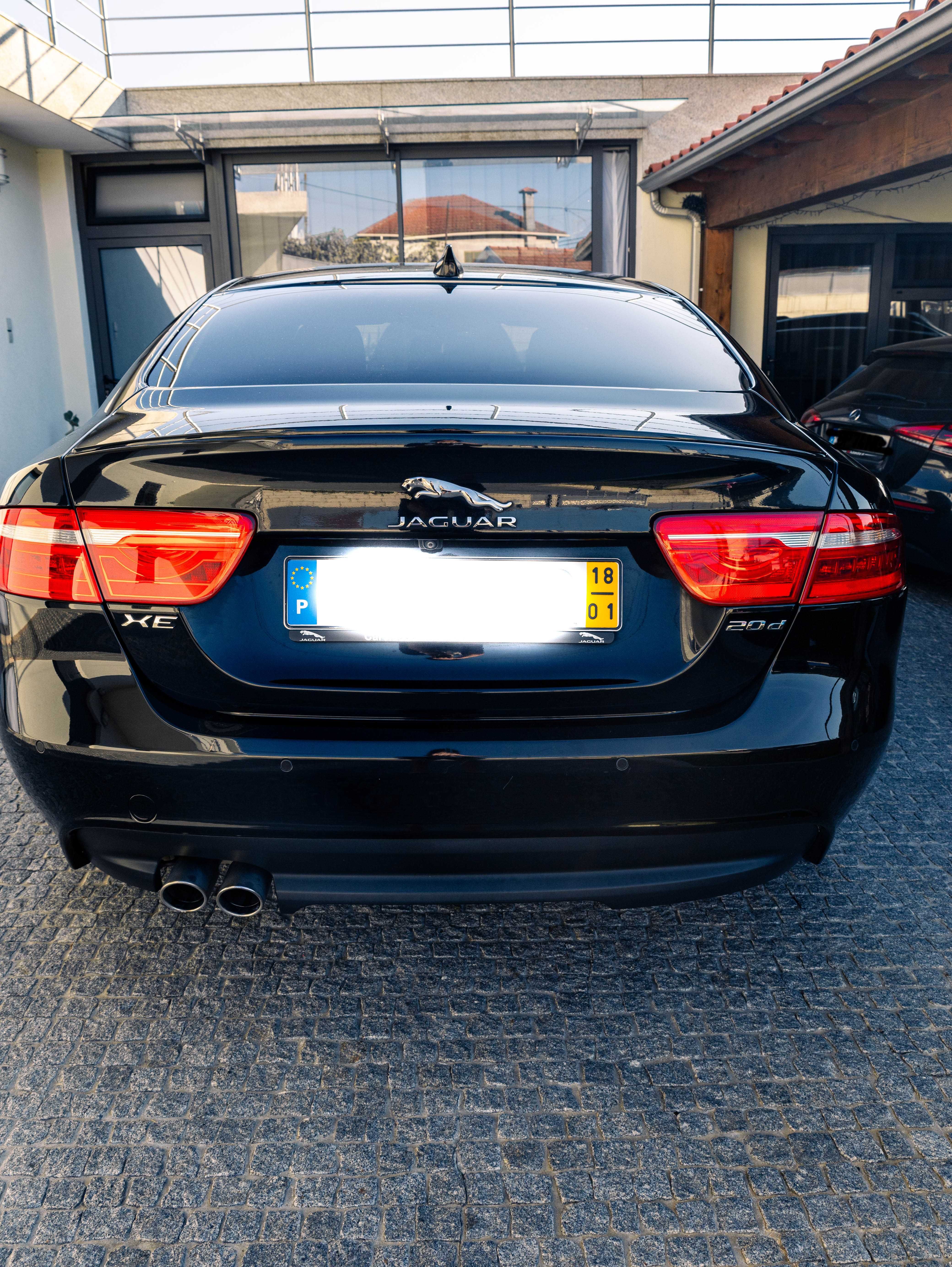 Jaguar XE R-Sport Nacional - 2018