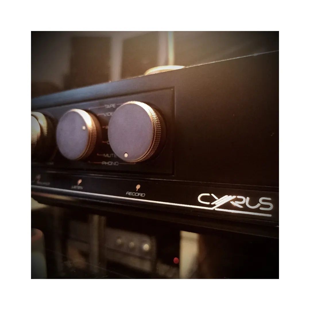 Cyrus two wzmacniacz