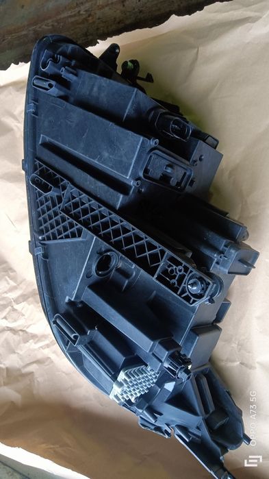 Farol VW tiguan 2021 ótica direita óptica