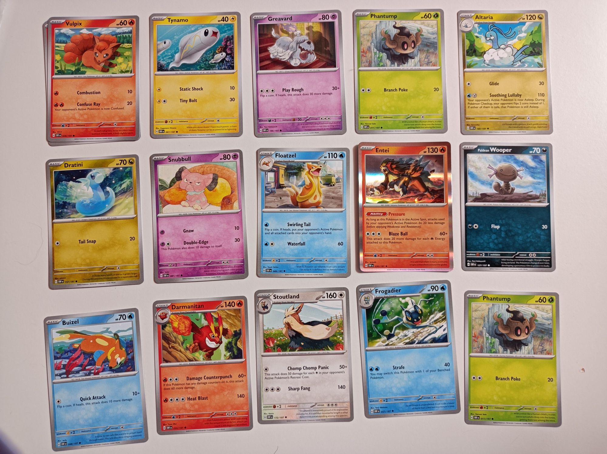 Várias Cartas Pokémon