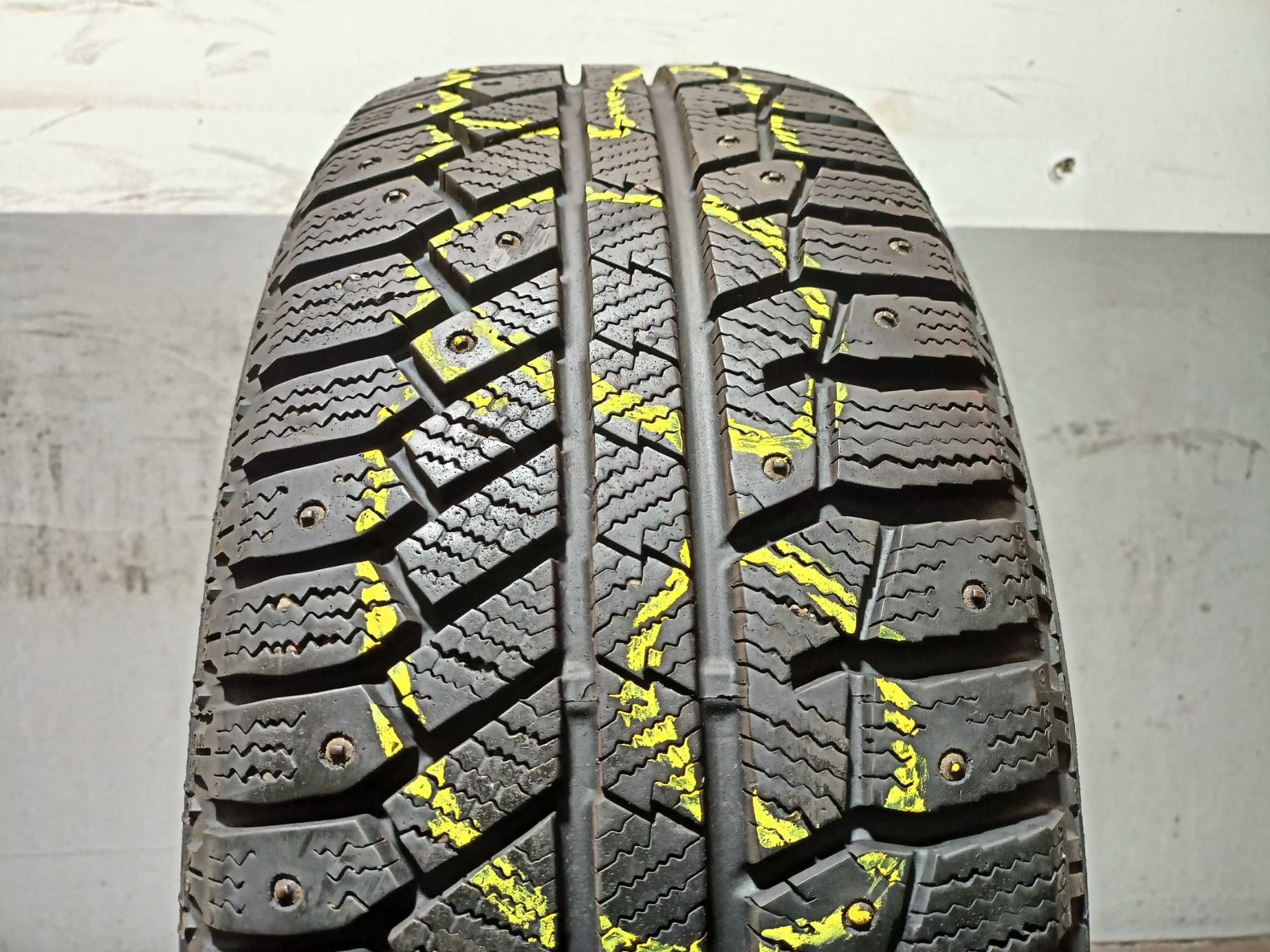 Continental ContiWinterVicing 2 205/55/16 94T 2006rok 7,7mm (605)