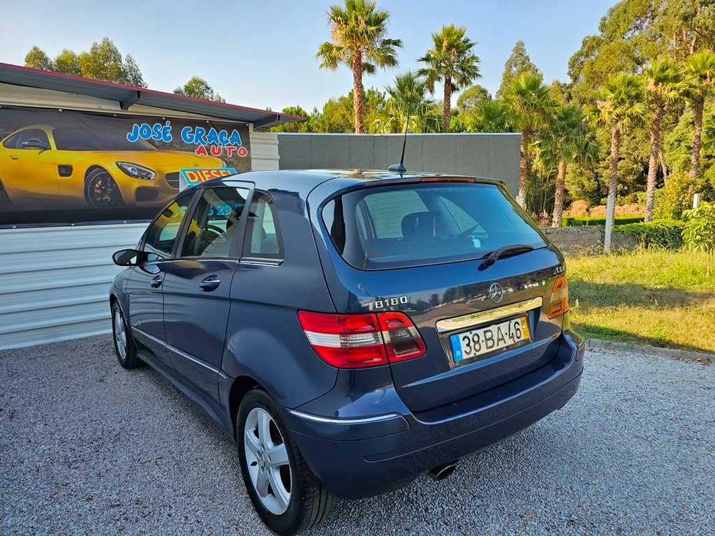 Mercedes-Bens B180CDi 2.0D 110Cv 12/2005