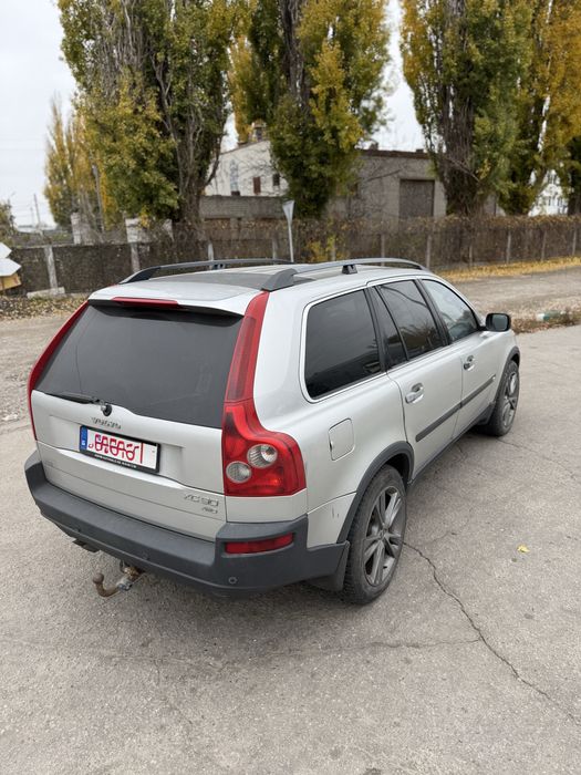 Volvo XC90 2.4 D5 автомат свіже авто з ЄС ДЖИП