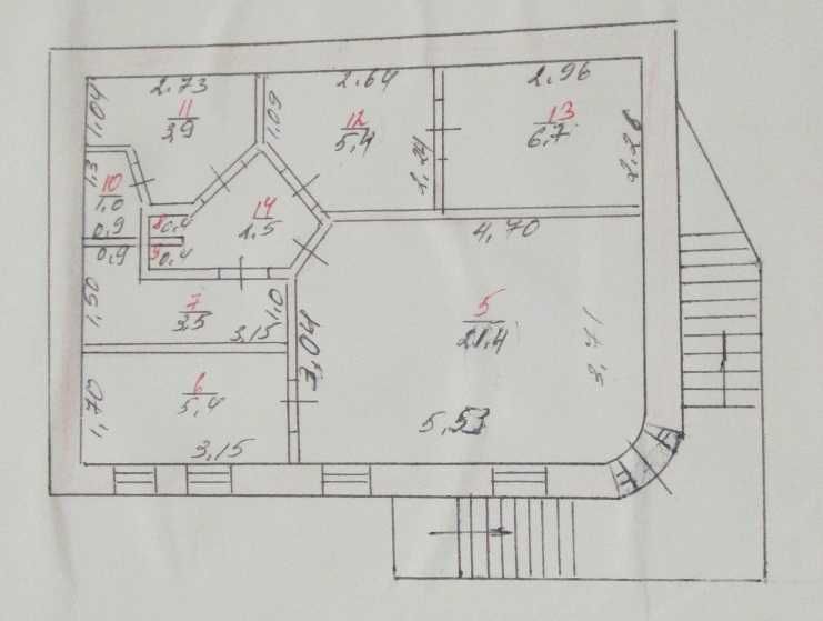 Продам 3-х этажное здание в районе Центрального рынка