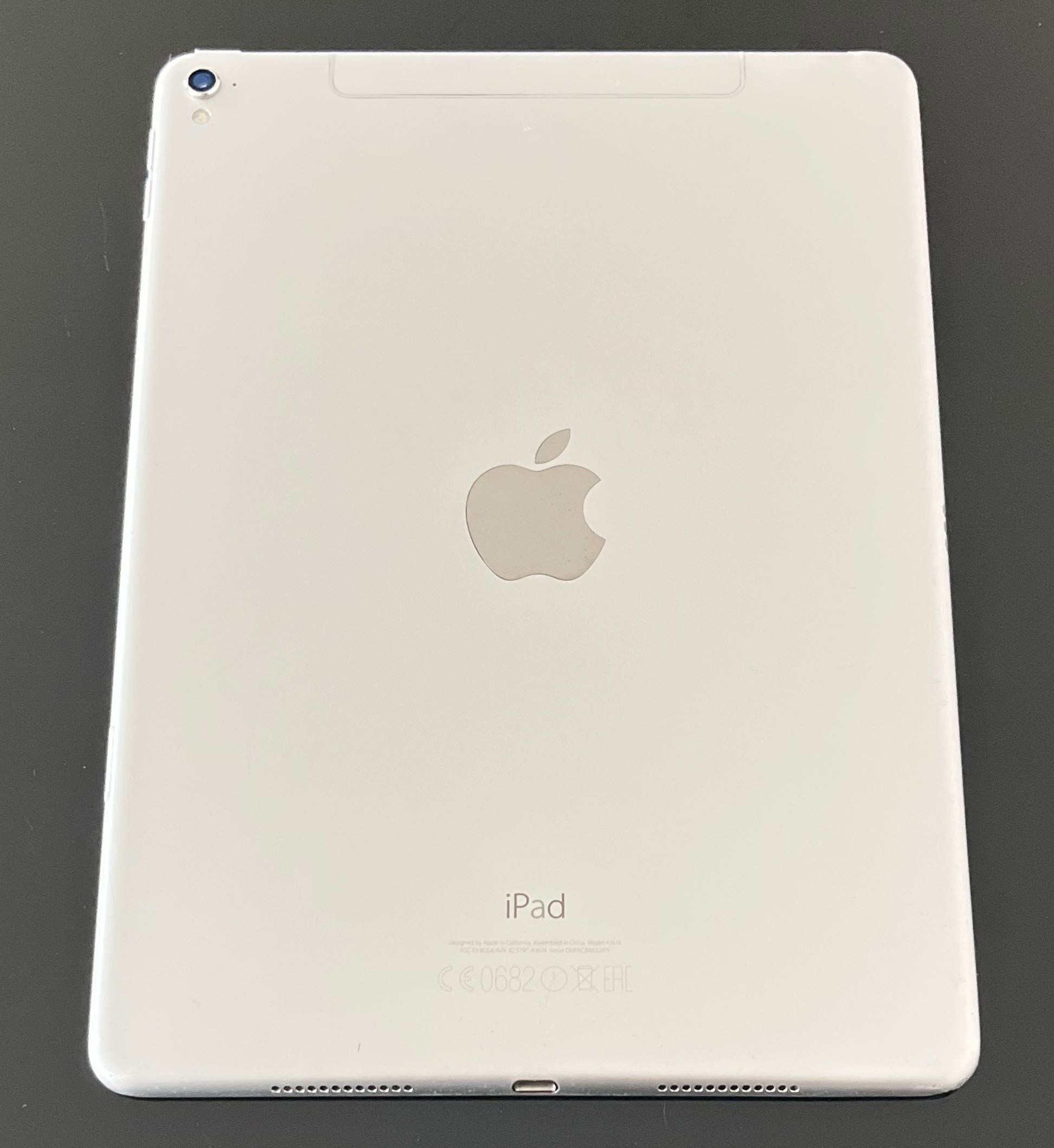 Apple iPad Pro 9.7" 32GB cinza Wi-Fi 4G celular