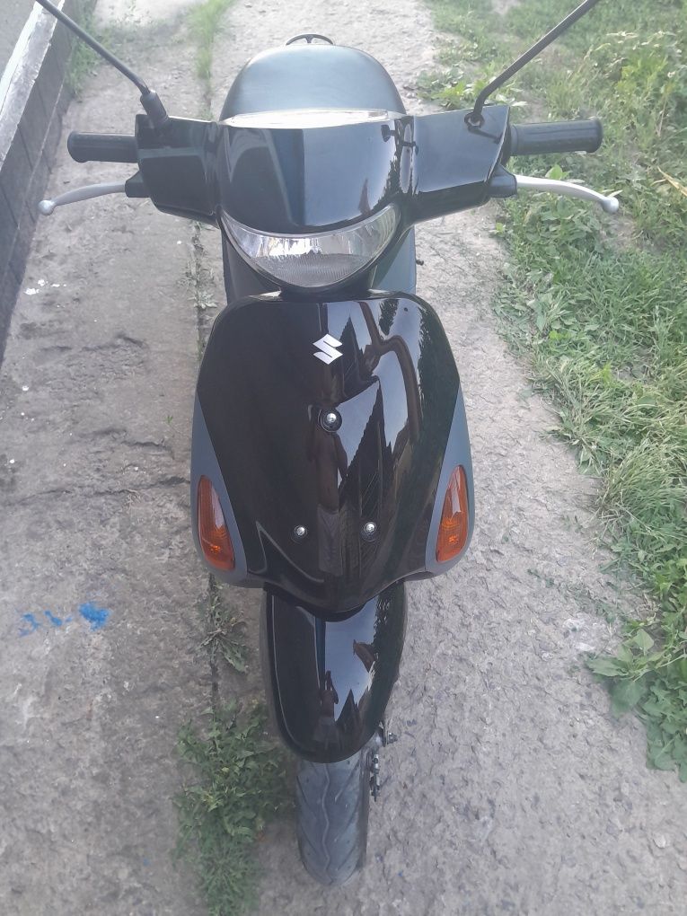 Скутер Suzuki Lets 4