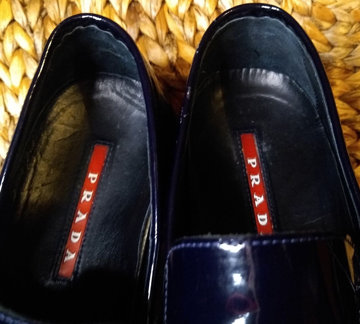 Buty z lakierowanej skóry, Uniseks, Roz. 40 / 26,7 cm
