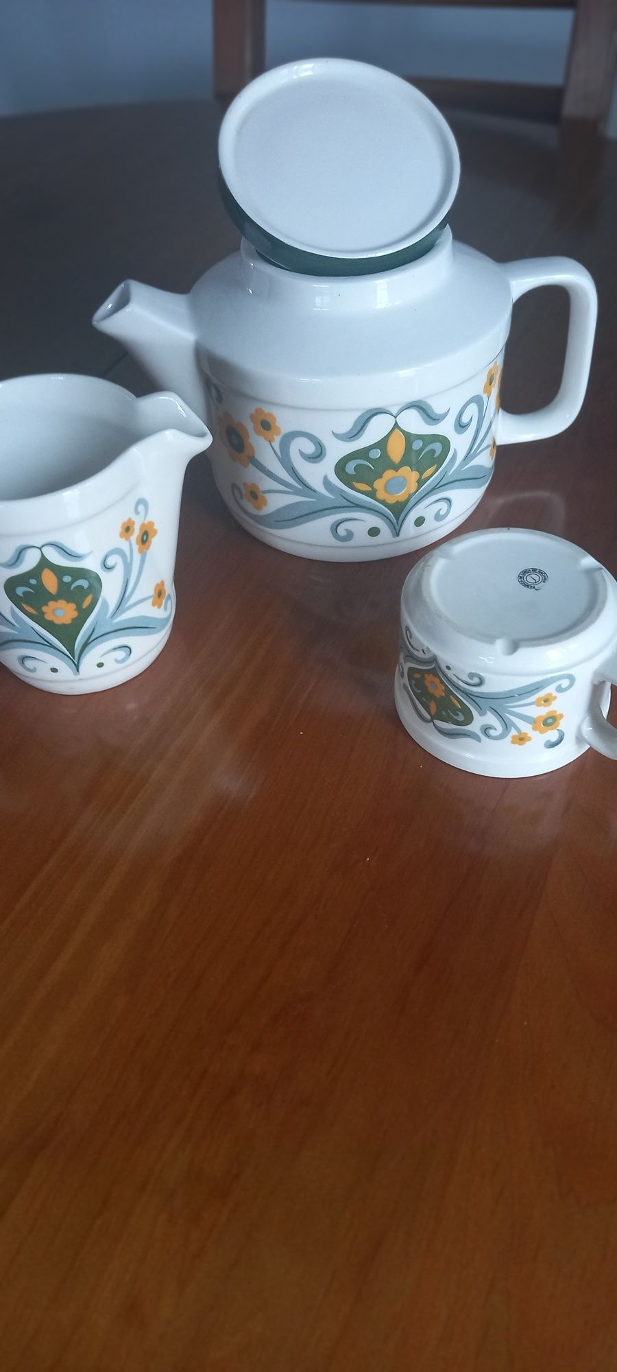 Loiça vintage nova