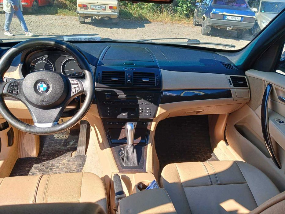 Продам BMW X3 (E83)