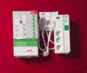 Listwa zasilająca APC przeciwprzepięciowa 6x gniazdo 2x usb