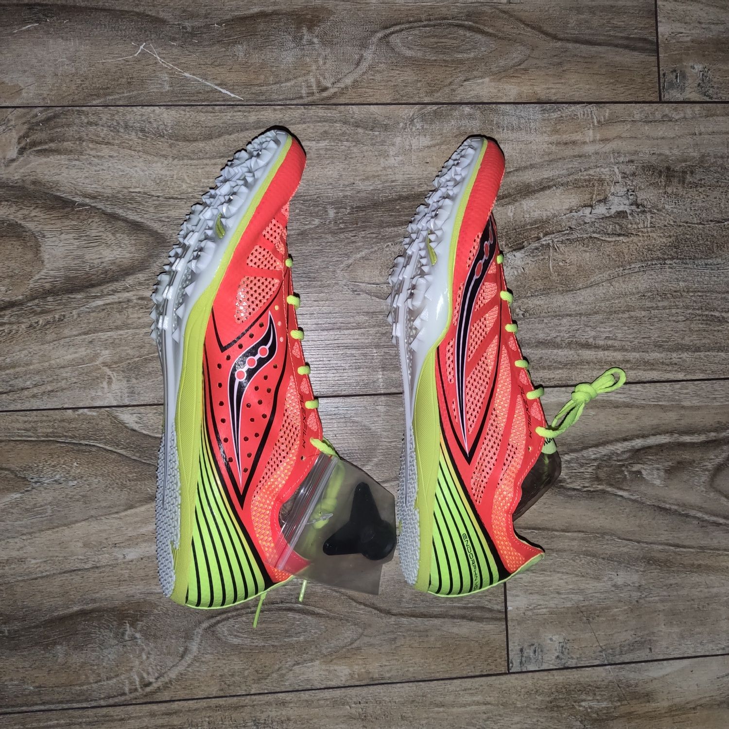 Saucony Endorphin MD4 rozmiar 46.5 kolce biegowe sprinterskie