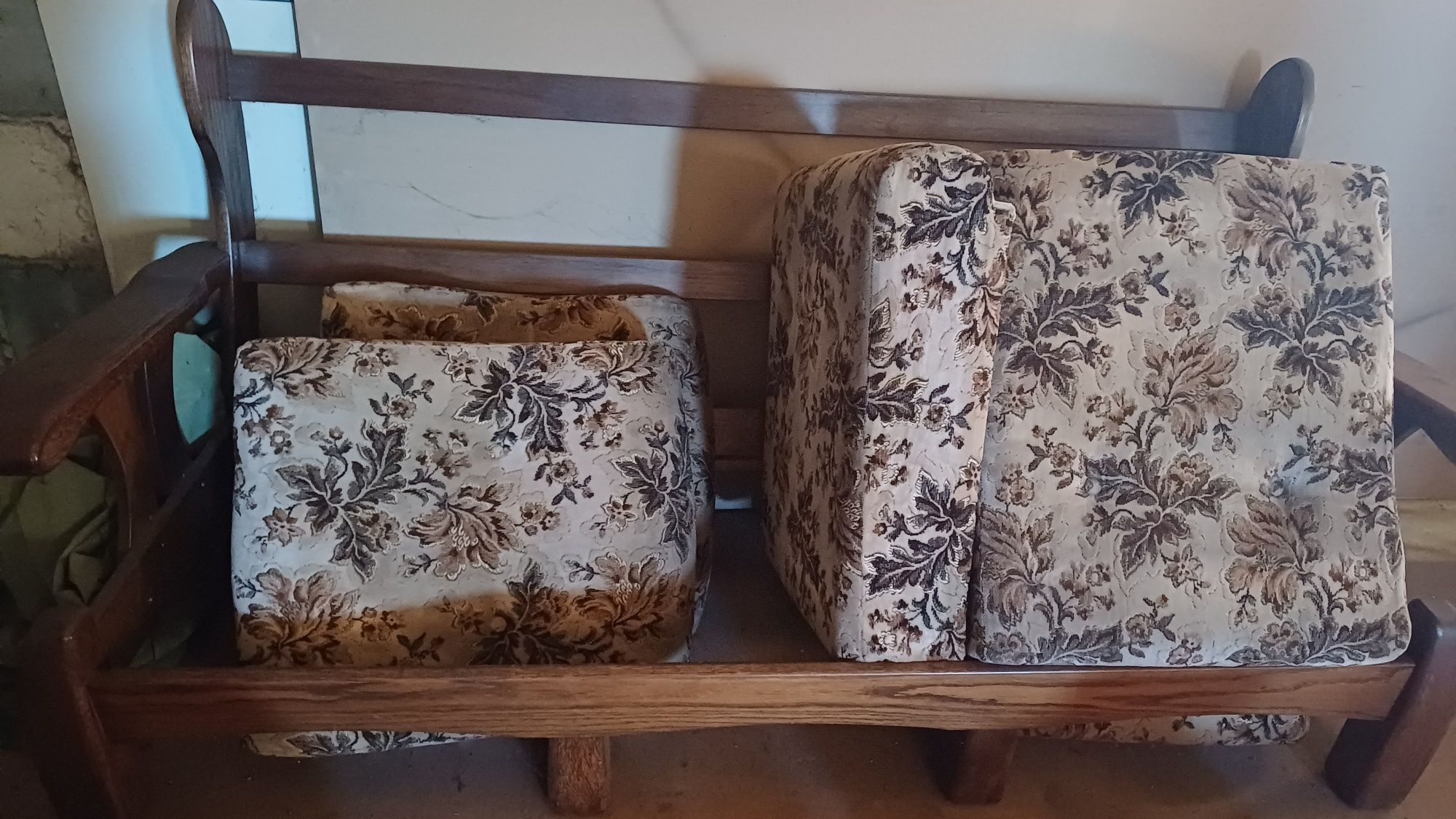 Dwa fotele plus sofa