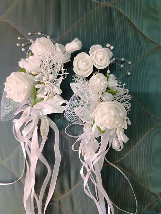 Весільна коробка на гроші, казна і букетики для дружби і на машину