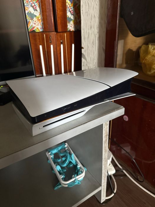 Консоль Sony Playstation 5 Blu-ray