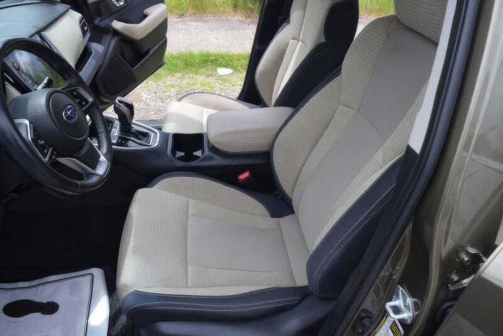 Subaru Outback Premium      2021