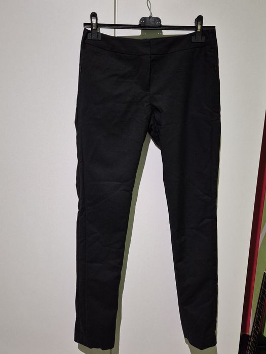 Eleganckie spodnie damskie Reserved