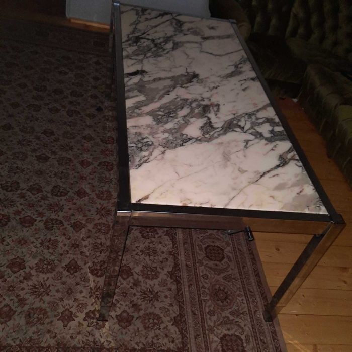 stół marmurowy 147 x67,5cm, wysokość regulowana od 59cm