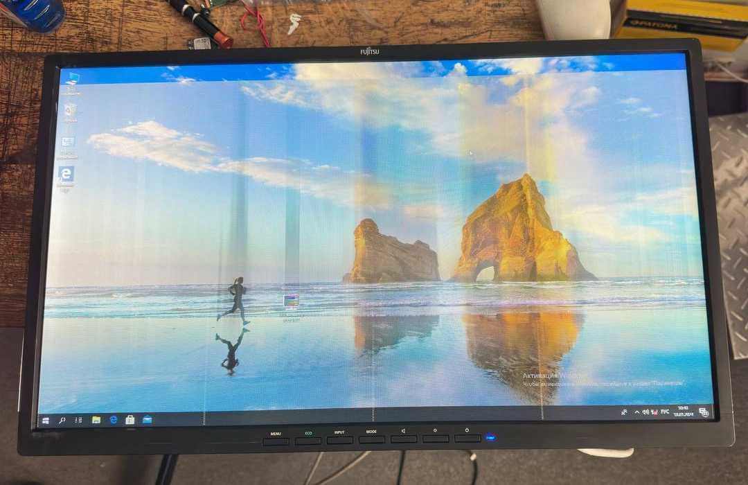 Монітор 24" Fujitsu E24-8 TS Pro DP/DVI/VGA FullHD IPS уцінка
