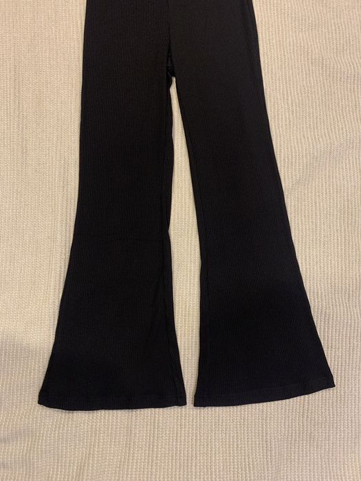 Штани-клеш alo yoga