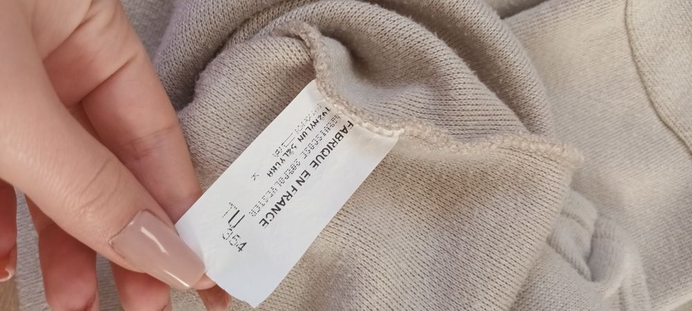 Beżowy oversize sweter S, długi rękaw, idealny stan
