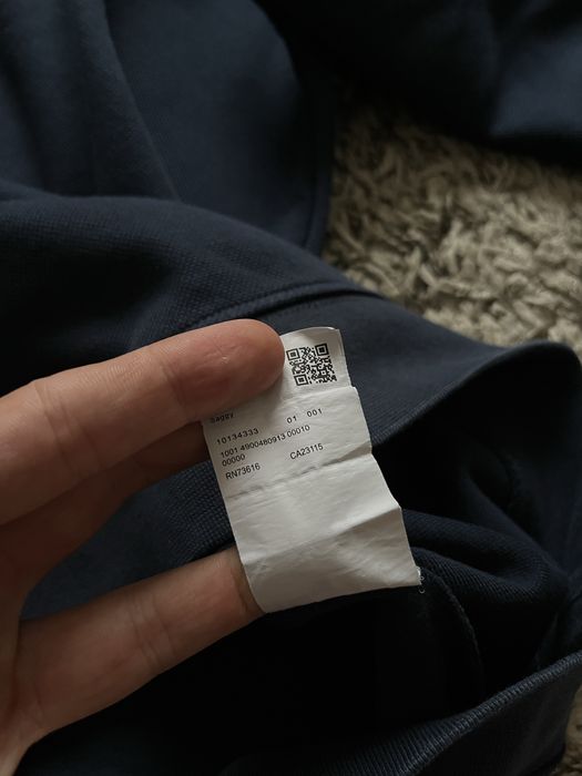 Свитшот светр Hugo Boss