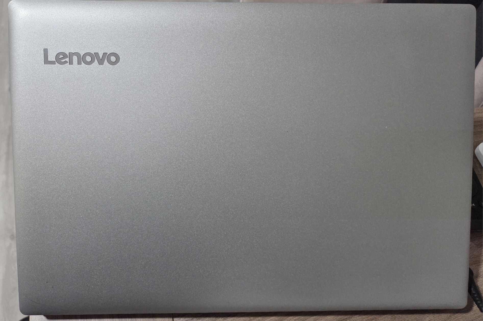 Lenovo ideapad 320