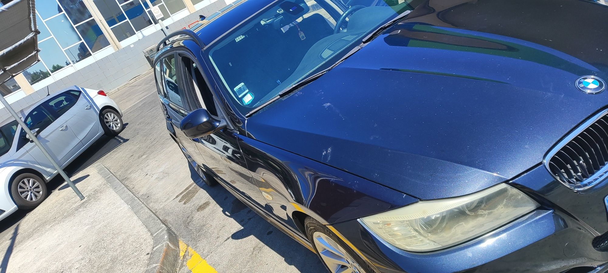 BMW 318d de 2010