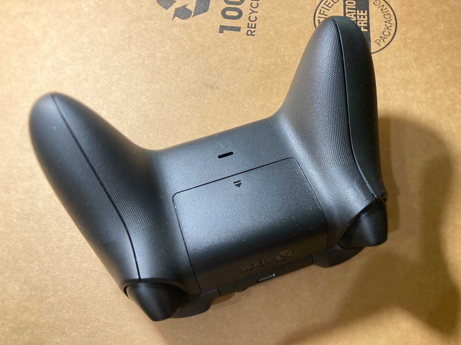 Геймпад Microsoft Xbox Wireless Controller Carbon Black джойстик