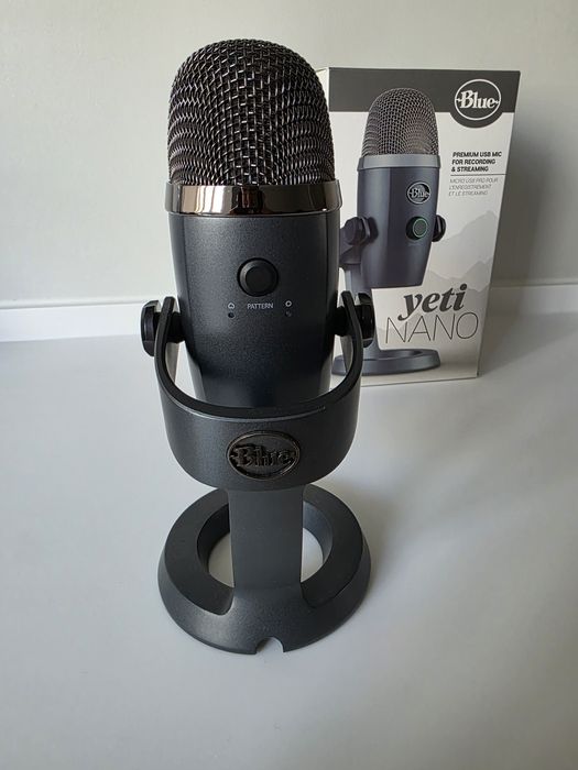 Microfone Logitech for Creators Blue Yeti Nano USB