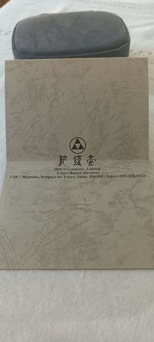 Botões de punho prata. Design Exclusivo.