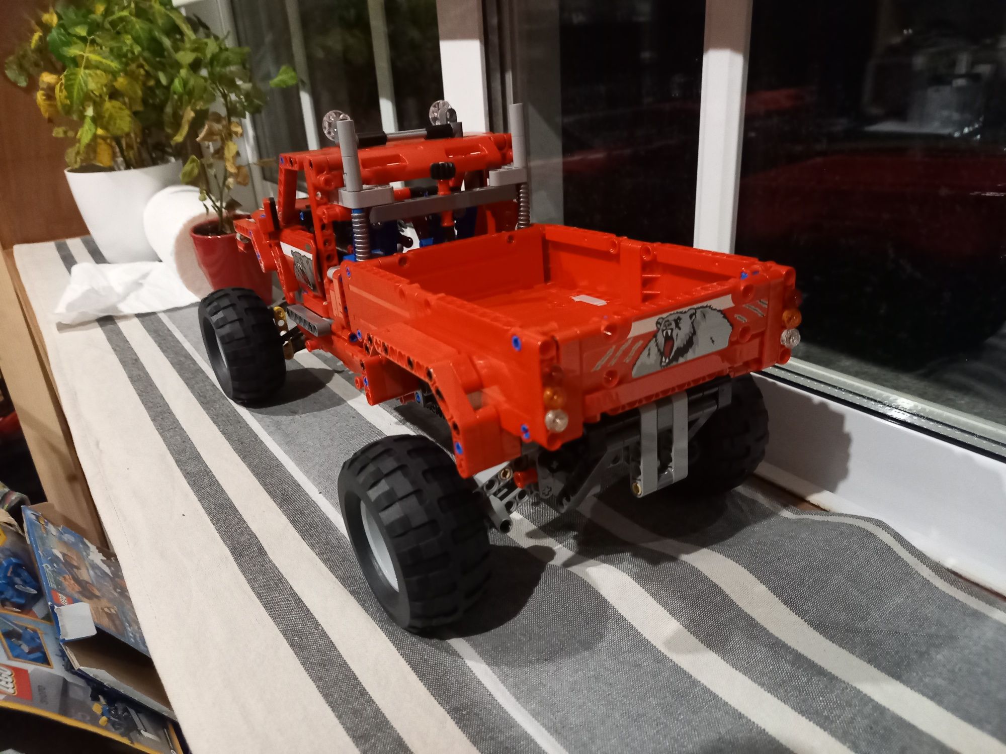 LEGO Technic 42029 - Customized Pick up Truck