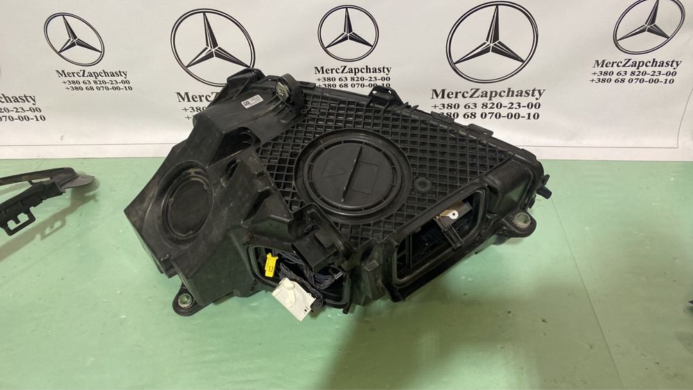 Mercedes w x c 253 MULTIBEAM LED фара права ресталінг