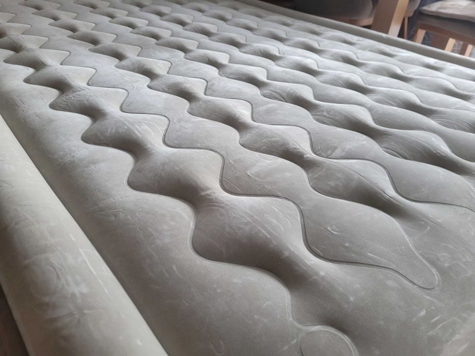 Materac 2-osobowy Łóżko Ultra Plush Wbudowana Pompka INTEX