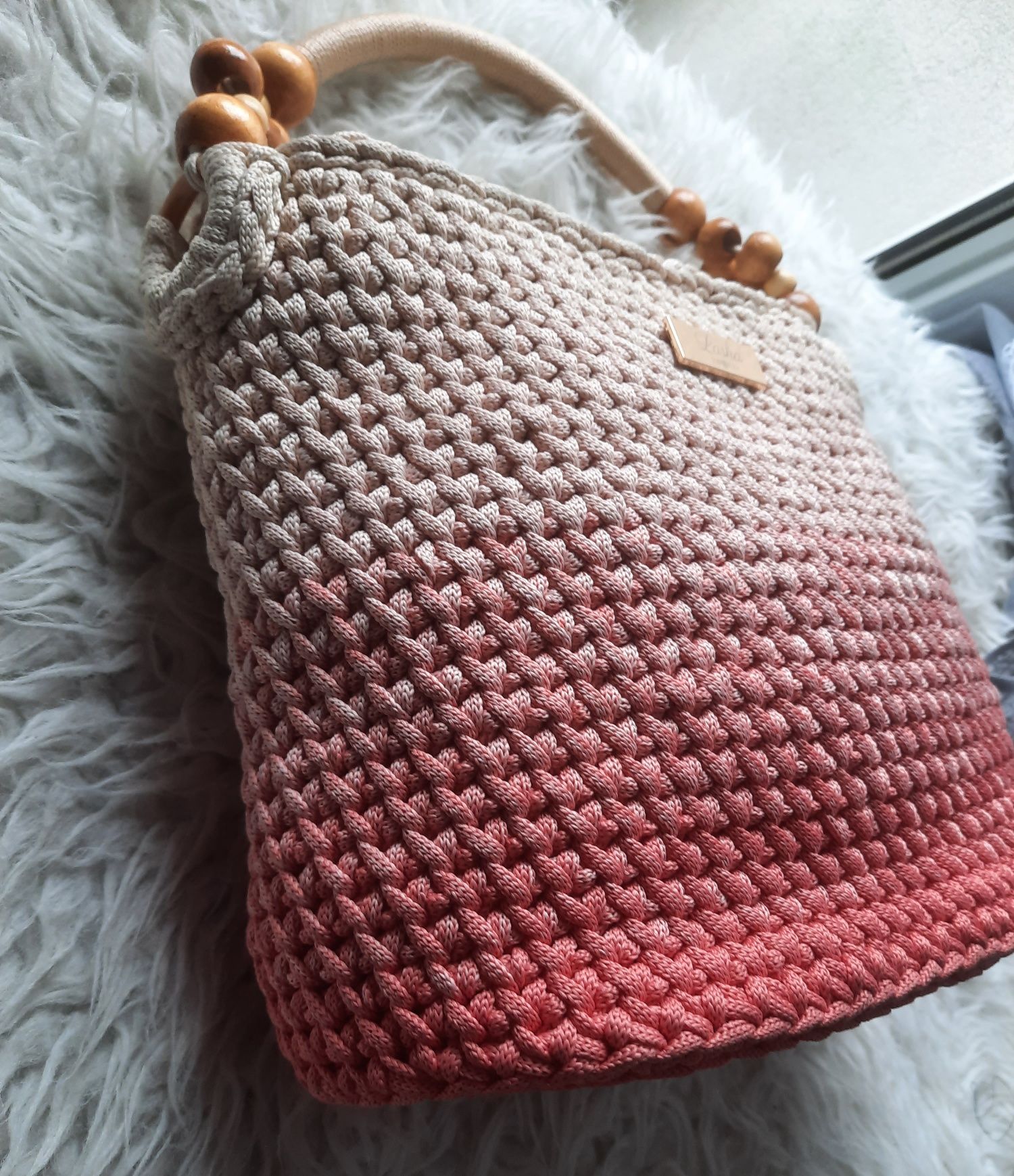 Pojemna torebka na szydełku handmade ombre koral jasny róż krem skóra