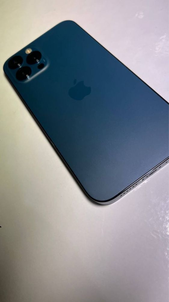 Продам Iphone 12 Pro Max 128gb