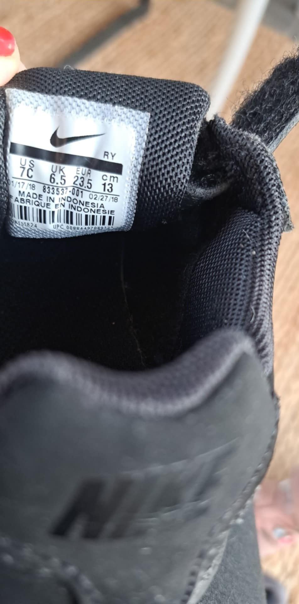 Adidasy nike czarne