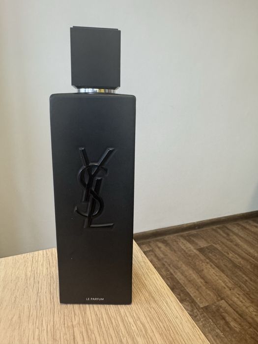Yves Saint Laurent MYSLF Le Parfum
