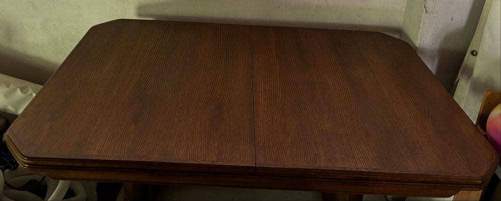 Solidny, klasyczny stół z litego drewna 85x130