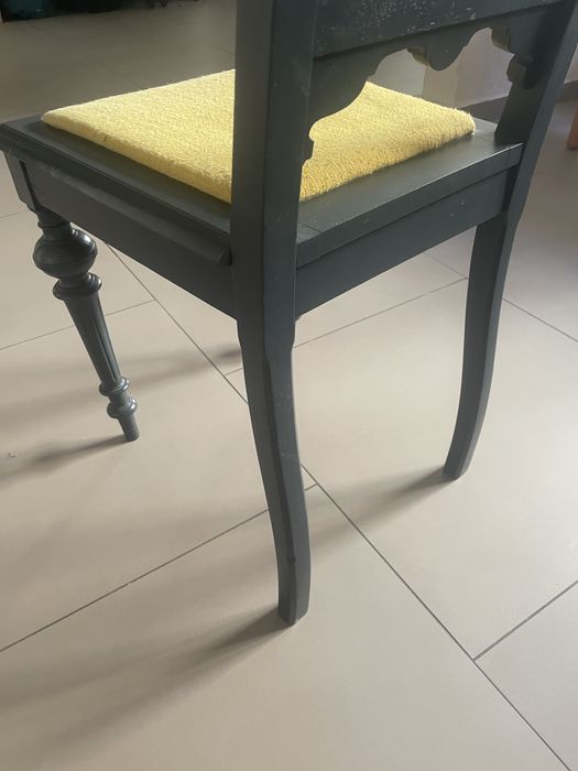 Стілець антикваріат