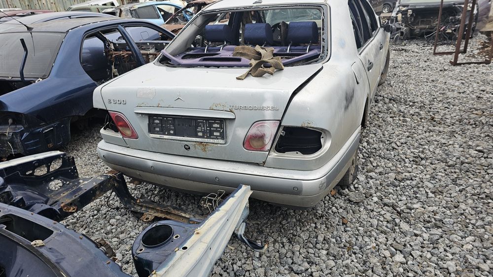 Запчасти mercedes 210 дизель авторазборка автозапчасти мерседес  е кл