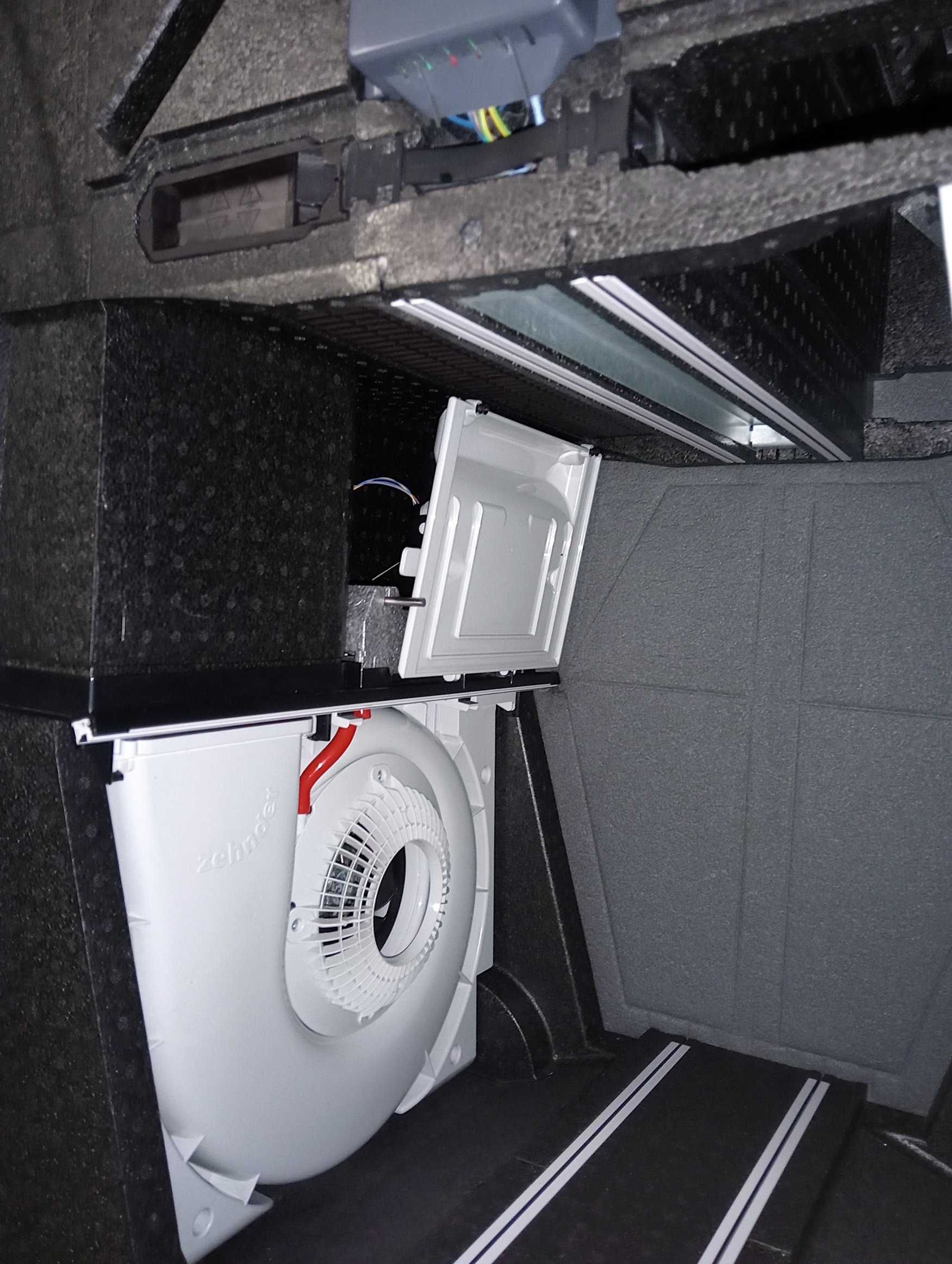 Rekuperator Zehnder Comfoair E 400 RF R